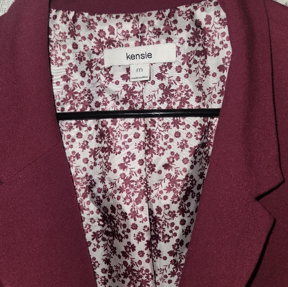 Kenzie Blazer Medium Burgundy - Picture 2 of 4